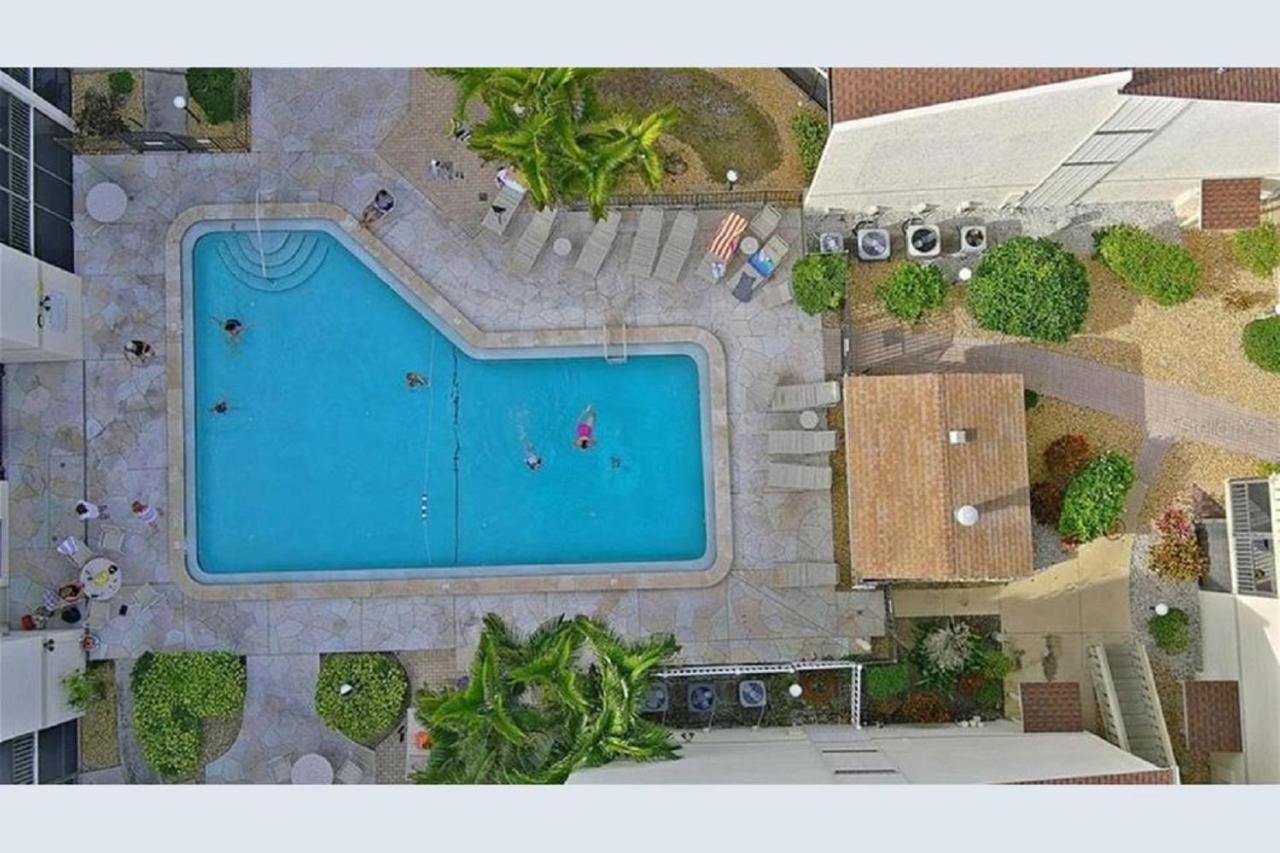 Appartement Siesta Key Escape Ground Floor Steps To Heated Pool And Free Trolley Extérieur photo