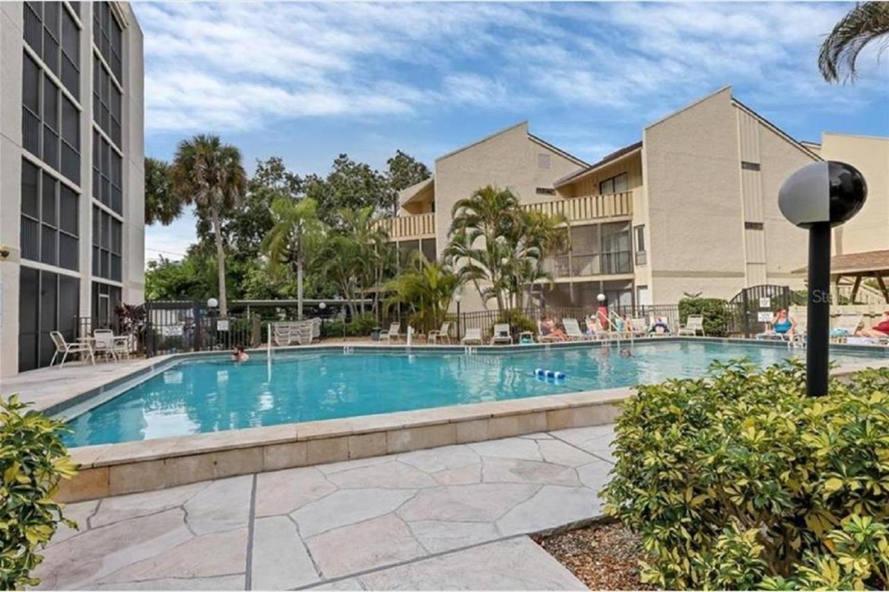 Appartement Siesta Key Escape Ground Floor Steps To Heated Pool And Free Trolley Extérieur photo