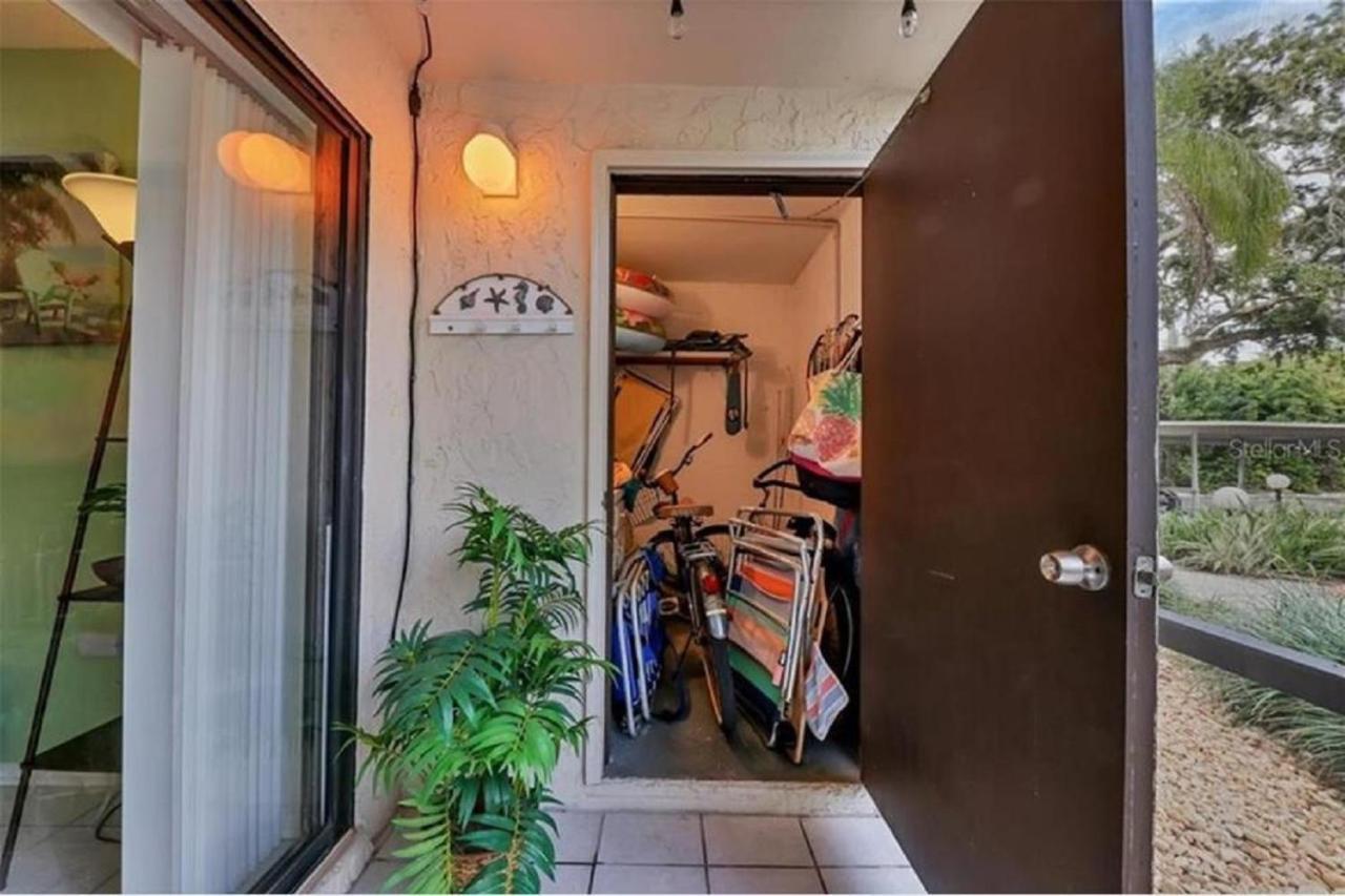 Appartement Siesta Key Escape Ground Floor Steps To Heated Pool And Free Trolley Extérieur photo