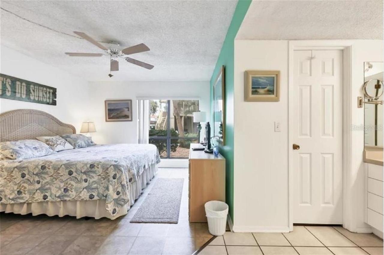 Appartement Siesta Key Escape Ground Floor Steps To Heated Pool And Free Trolley Extérieur photo